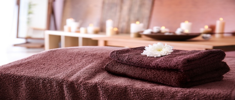 設備・スペック（電気容量・換気・水回り・音吸収）を確認する